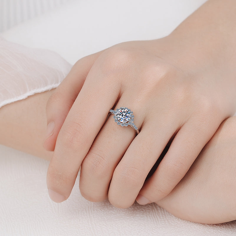 1 CT MOISSANITE Diamond Engagement solitaire Promise Ring, 925 Silver, PT950, wedding ring, Platinum Plated, Passes Diamond Tester az013 Xaxe.com