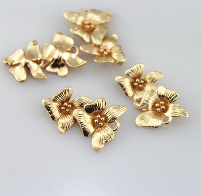 5 pcs 24k gold plated big flowers brass pendant brass caps brass bead Xaxe.com