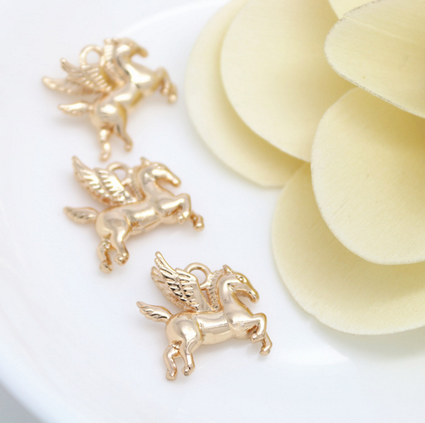 5 pcs 24k gold plated flying horses brass spacer beads  brass caps brass connector Xaxe.com