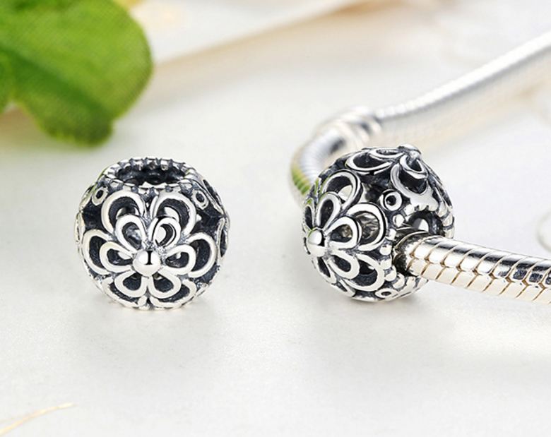 Sterling 925 silver charm Floral Hollow bead pendant fits European bracelet Xaxe.com