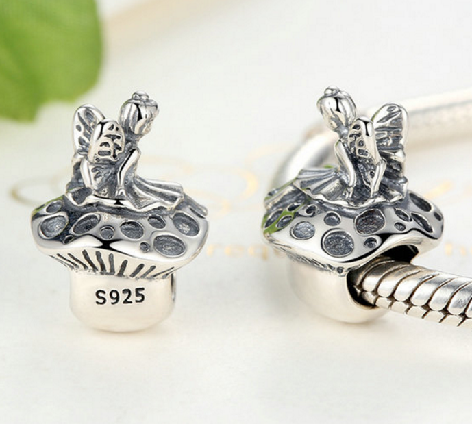 Angel hot sale pandora charm