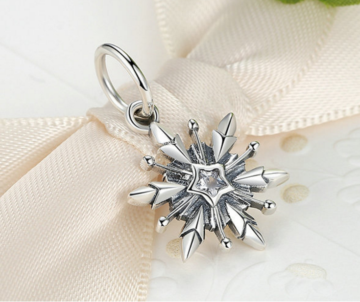 Sterling 925 silver charm snowflake zircon bead pendant fits European charm bracelet Xaxe.com