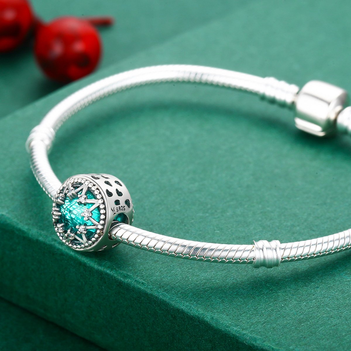 Sterling 925 silver charm the GREEN bead pendant fits Pandora charm and European charm bracelet Xaxe.com