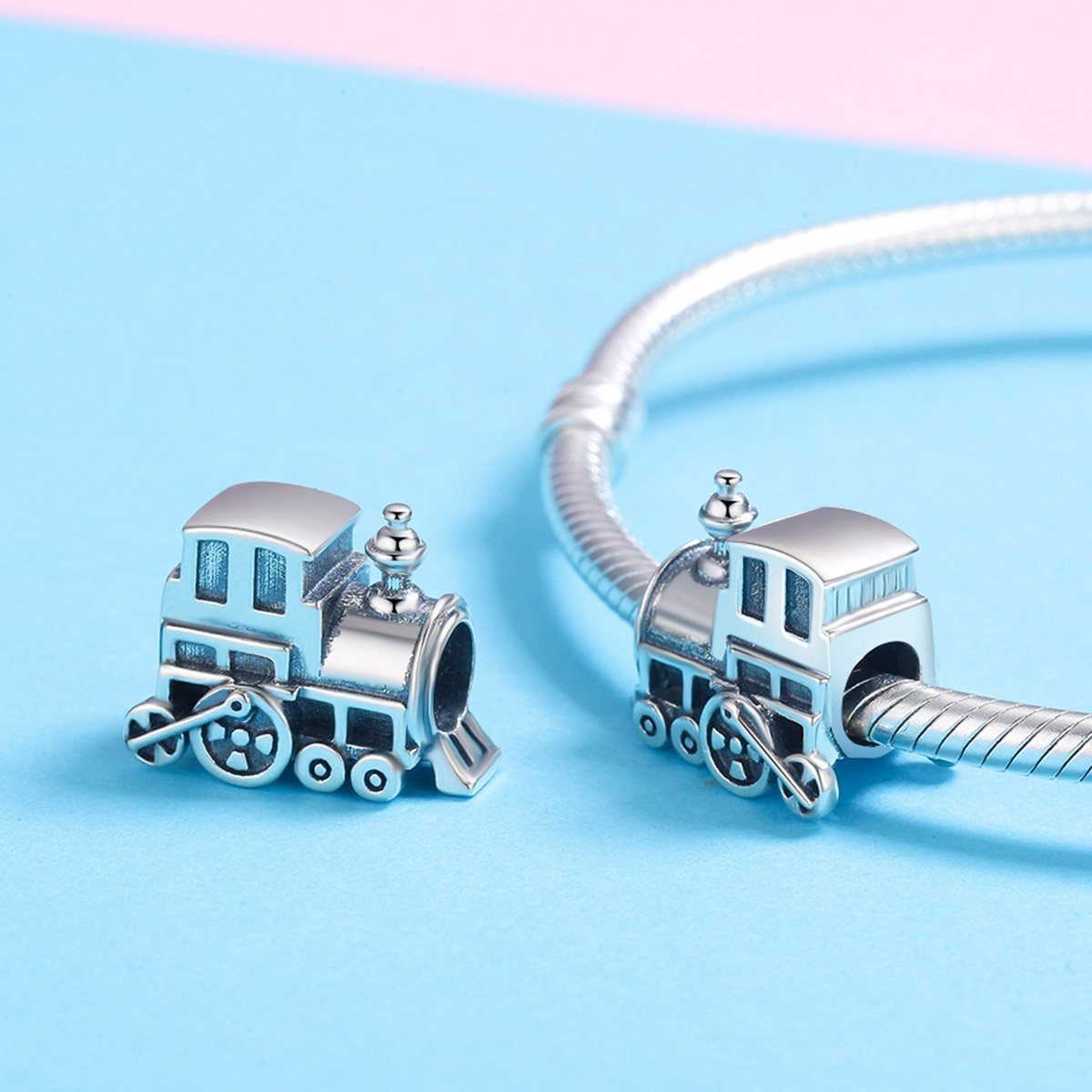 Sterling 925 silver charm the locomotive bead pendant fits Pandora charm and European charm bracelet Xaxe.com