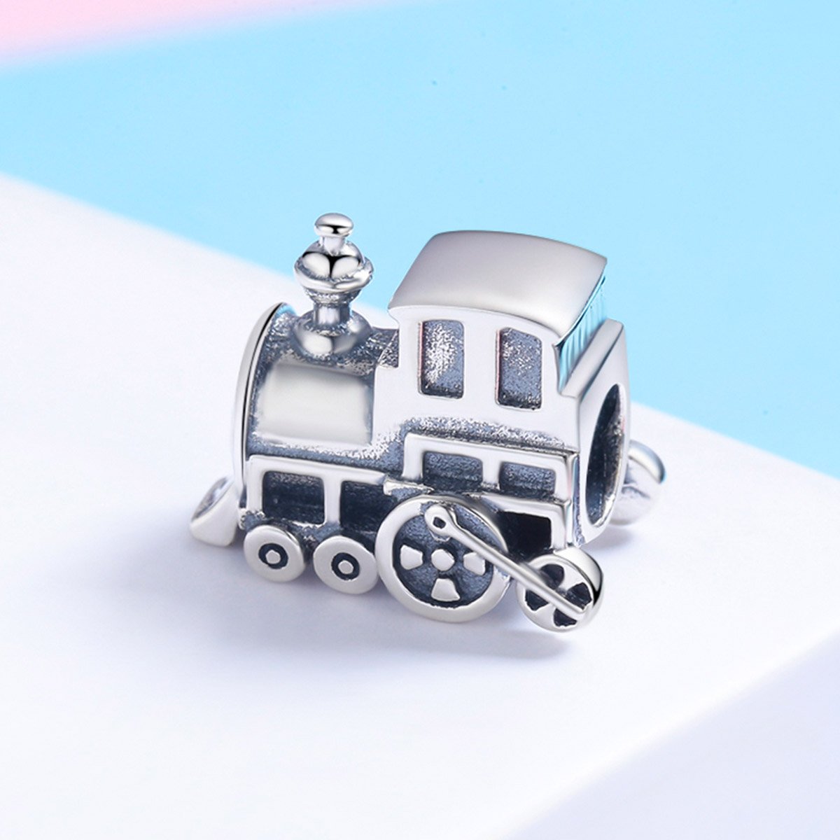 Sterling 925 silver charm the locomotive bead pendant fits Pandora charm and European charm bracelet Xaxe.com